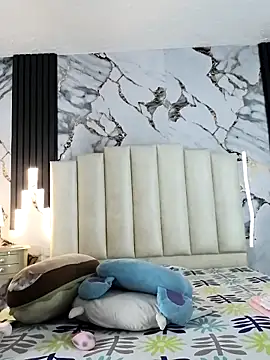 mollieblue69 online show from November 6, 2025, 12:53 pm