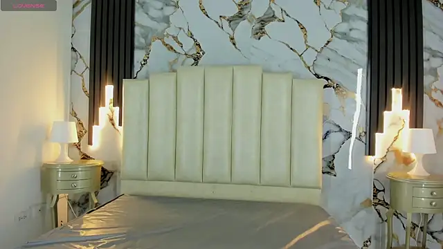 mollieblue69 online show from September 15, 2025, 12:49 pm