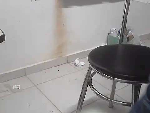 oliveira3tt online show from November 10, 2025, 5:18 pm