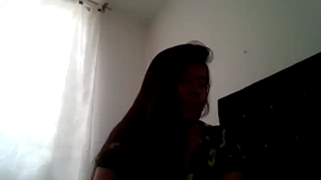 Snapshot of sandyquinnxx chatting on November 24, 2025, 1:33 pm sandyquinnxx online show from November 24, 2025, 1:33 pm