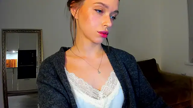 Kossie  online show from November 14, 2025, 4:10 pm