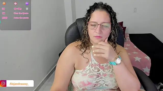 Snapshot of alejandra_milf_ chatting on June 19, 2026, 8:25 pm alejandra milf online show from June 19, 2026, 8:25 pm