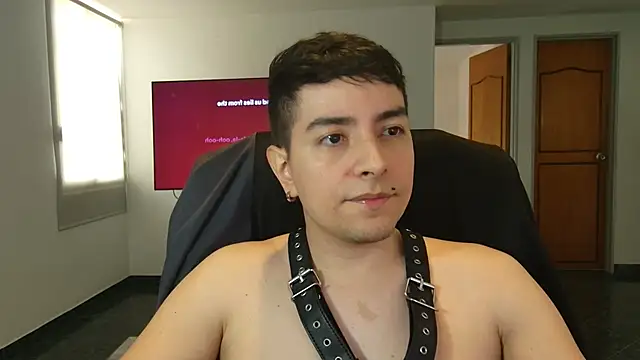 Snapshot of Jhoan_saenz chatting on October 11, 2025, 5:03 pm Jhoan saenz online show from October 11, 2025, 5:03 pm