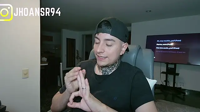 Snapshot of Jhoan_saenz chatting on May 31, 2026, 2:39 am Jhoan saenz online show from May 31, 2026, 2:39 am