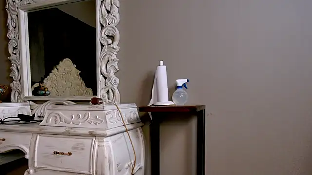 Snapshot of Jhoan_saenz chatting on February 5, 2025, 4:47 pm Jhoan saenz online show from February 5, 2025, 4:47 pm