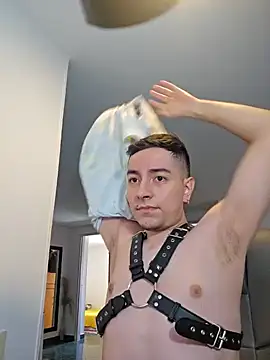 Snapshot of Jhoan_saenz chatting on September 23, 2025, 4:14 pm Jhoan saenz online show from September 23, 2025, 4:14 pm