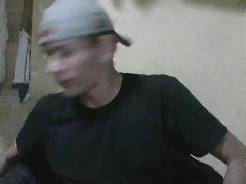 Snapshot of MarsWood chatting on October 17, 2025, 12:36 am MarsWood online show from October 17, 2025, 12:36 am