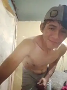 Snapshot of MarsWood chatting on December 2, 2025, 9:33 am MarsWood online show from December 2, 2025, 9:33 am