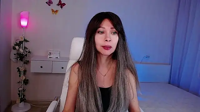 wendifoste online show from December 18, 2025, 6:45 pm