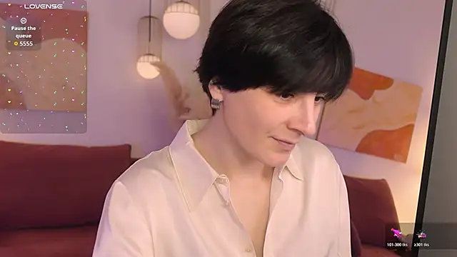 LorenDaze online show from April 3, 2026, 1:50 pm