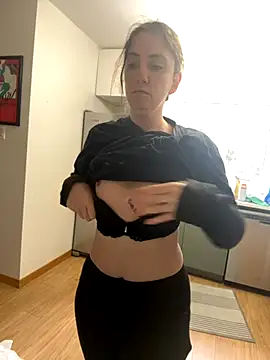 XXlolaXX online show from November 6, 2025, 3:49 pm