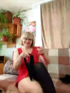 Snapshot of IrmaRose chatting on March 5, 2025, 8:21 am IrmaRose online show from March 5, 2025, 8:21 am