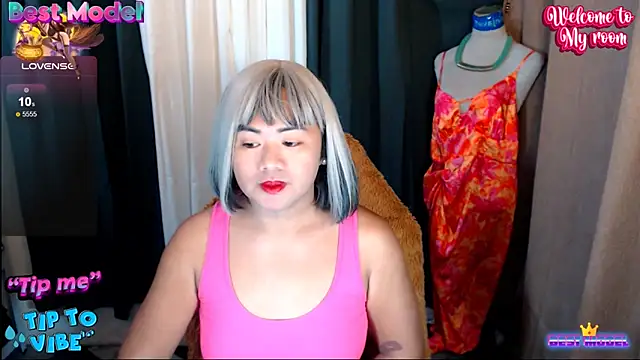 MagnificatMistress online show from November 16, 2025, 10:02 pm