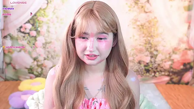 Pinkie Princes online show from June 9, 2026, 8:32 pm