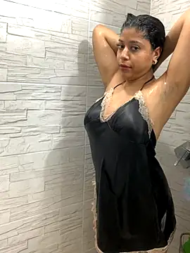 Snapshot of LilyBrunette chatting on September 20, 2025, 9:20 pm LilyBrunette online show from September 20, 2025, 9:20 pm