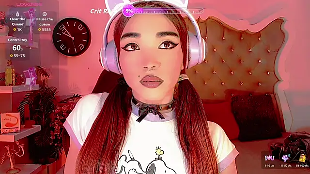 Snapshot of LeyXandrabraz chatting on November 15, 2025, 8:35 pm LeyXandrabraz online show from November 15, 2025, 8:35 pm