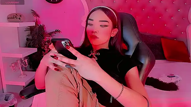 Snapshot of LeyXandrabraz chatting on November 10, 2025, 7:41 pm LeyXandrabraz online show from November 10, 2025, 7:41 pm