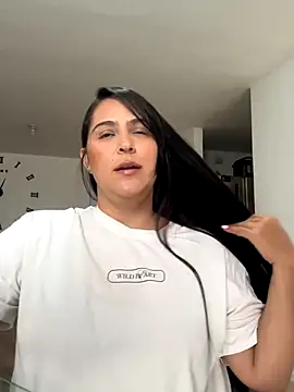 Snapshot of kendall_52 chatting on September 30, 2025, 5:41 pm kendall 52 online show from September 30, 2025, 5:41 pm