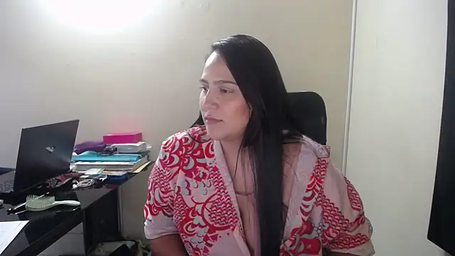 Snapshot of kendall_52 chatting on September 11, 2025, 6:30 pm kendall 52 online show from September 11, 2025, 6:30 pm