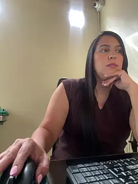 Snapshot of kendall_52 chatting on February 10, 2026, 3:22 pm kendall 52 online show from February 10, 2026, 3:22 pm