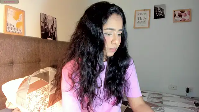 Snapshot of valeryvegas_2 chatting on October 8, 2025, 2:57 am valeryvegas 2 online show from October 8, 2025, 2:57 am