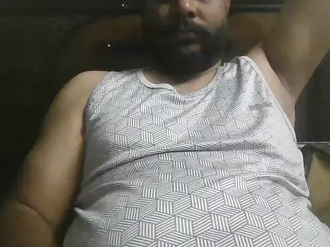 Snapshot of Indersaini148 chatting on May 2, 2026, 7:13 am Indersaini148 online show from May 2, 2026, 7:13 am