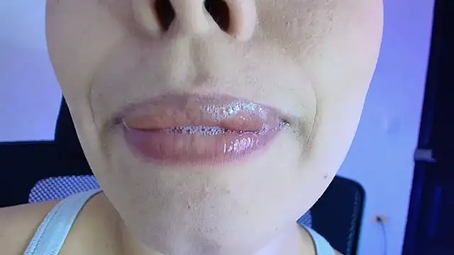 lisbet21x online show from February 26, 2026, 8:20 pm