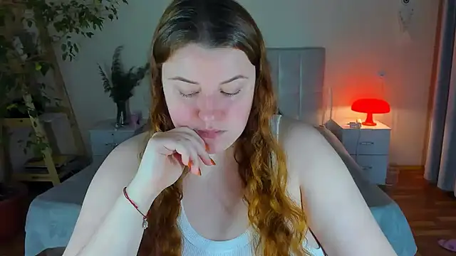 Snapshot of PolinaSalvatore chatting on November 30, 2025, 1:01 pm PolinaSalvatore online show from November 30, 2025, 1:01 pm