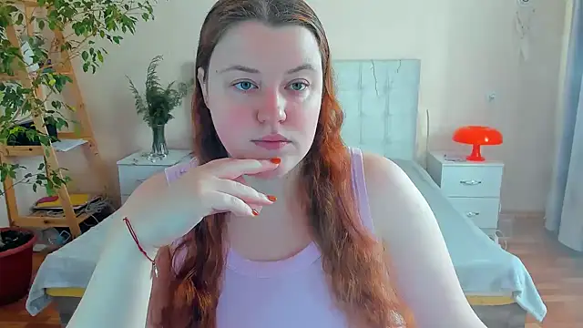 Snapshot of PolinaSalvatore chatting on November 25, 2025, 10:15 am PolinaSalvatore online show from November 25, 2025, 10:15 am