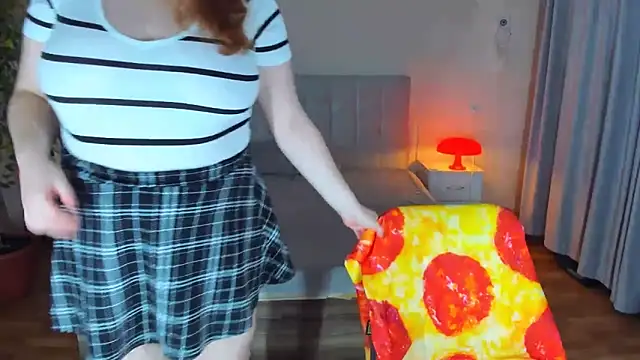 Snapshot of PolinaSalvatore chatting on September 14, 2025, 8:09 pm PolinaSalvatore online show from September 14, 2025, 8:09 pm