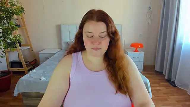 Snapshot of PolinaSalvatore chatting on September 15, 2025, 11:32 am PolinaSalvatore online show from September 15, 2025, 11:32 am