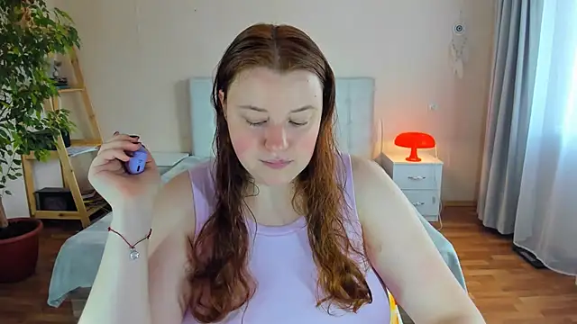 Snapshot of PolinaSalvatore chatting on September 25, 2025, 9:26 am PolinaSalvatore online show from September 25, 2025, 9:26 am