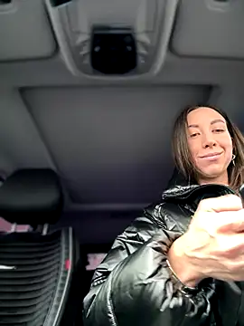 EvaCatt online show from November 12, 2025, 3:54 am