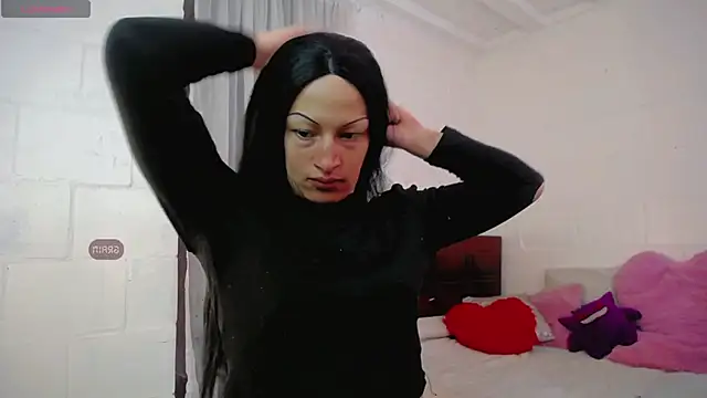 Summer XO online show from November 2, 2025, 6:35 pm