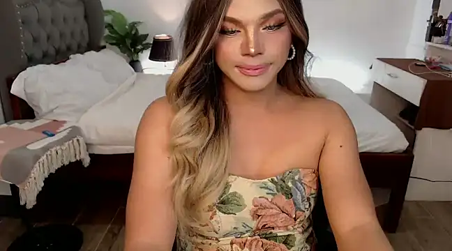 liaa lurrecams online show from January 22, 2025, 2:35 pm