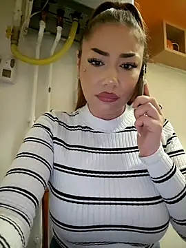 Ella sweety online show from January 7, 2026, 8:58 pm