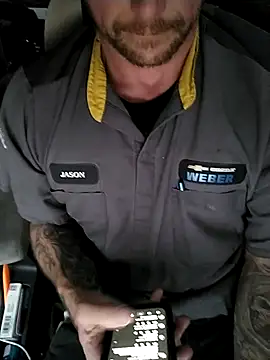 Snapshot of J-Dubb chatting on October 30, 2025, 11:12 pm J-Dubb online show from October 30, 2025, 11:12 pm