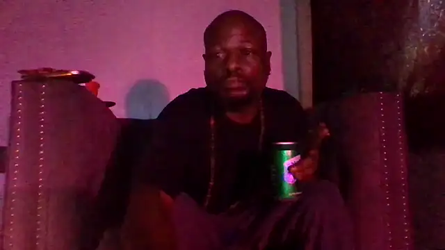 Snapshot of Daddy_hook chatting on November 23, 2025, 11:37 pm Daddy hook online show from November 23, 2025, 11:37 pm