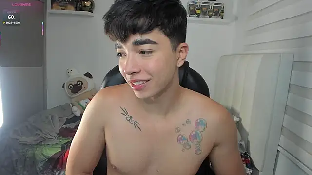 santy7v7 online show from April 21, 2026, 1:39 pm