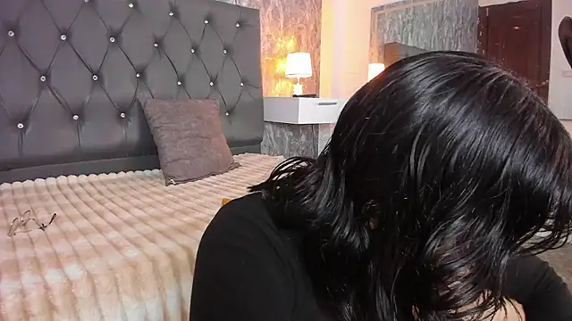 Lia sarahi online show from March 4, 2026, 12:02 pm