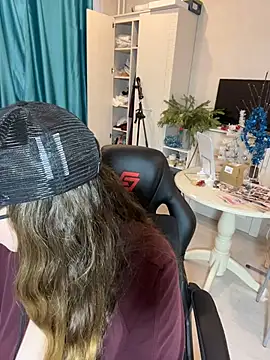 Snapshot of DienkaGreen chatting on January 16, 2026, 7:56 am DienkaGreen online show from January 16, 2026, 7:56 am