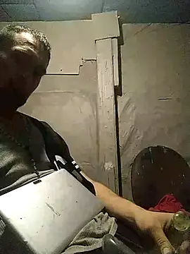 Snapshot of Wero4200 chatting on November 6, 2025, 7:45 am Wero4200 online show from November 6, 2025, 7:45 am