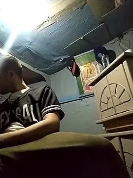 Snapshot of Wero4200 chatting on November 9, 2025, 9:24 am Wero4200 online show from November 9, 2025, 9:24 am