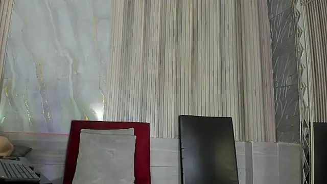 Snapshot of BriannaChelsea chatting on October 3, 2025, 12:28 pm BriannaChelsea online show from October 3, 2025, 12:28 pm