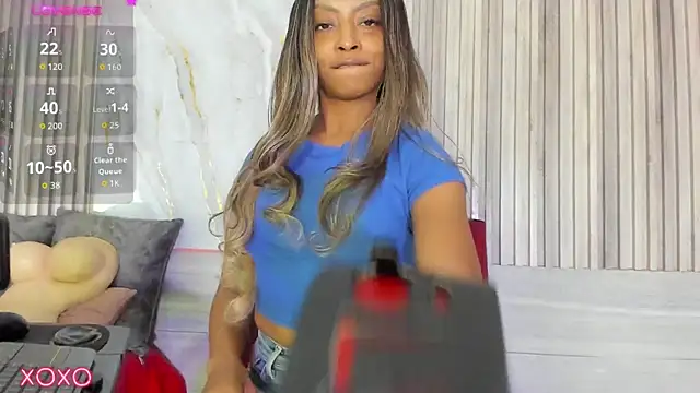 Snapshot of BriannaChelsea chatting on November 18, 2025, 11:57 am BriannaChelsea online show from November 18, 2025, 11:57 am