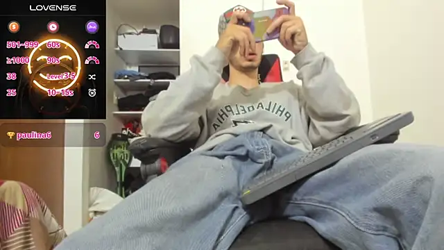 Snapshot of freestyle_blake1 chatting on March 17, 2025, 12:53 am freestyle blake1 online show from March 17, 2025, 12:53 am