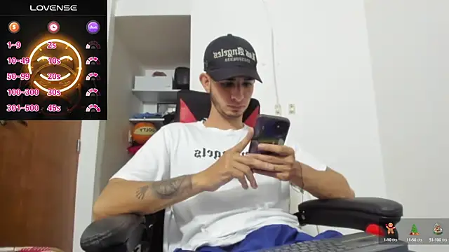 Snapshot of freestyle_blake1 chatting on March 19, 2025, 3:51 pm freestyle blake1 online show from March 19, 2025, 3:51 pm