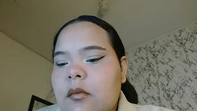 sexychubby    online show from December 5, 2025, 5:11 pm