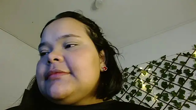 Snapshot of sexychubby___ chatting on March 20, 2025, 6:19 am sexychubby    online show from March 20, 2025, 6:19 am