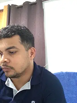 ElsecretodeBruno online show from September 24, 2025, 10:27 pm